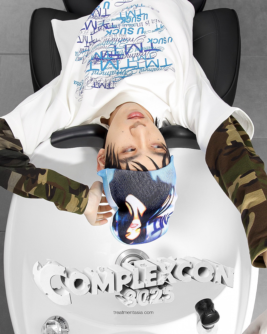 TREATMENT-ASIA-ComplexCon-3025